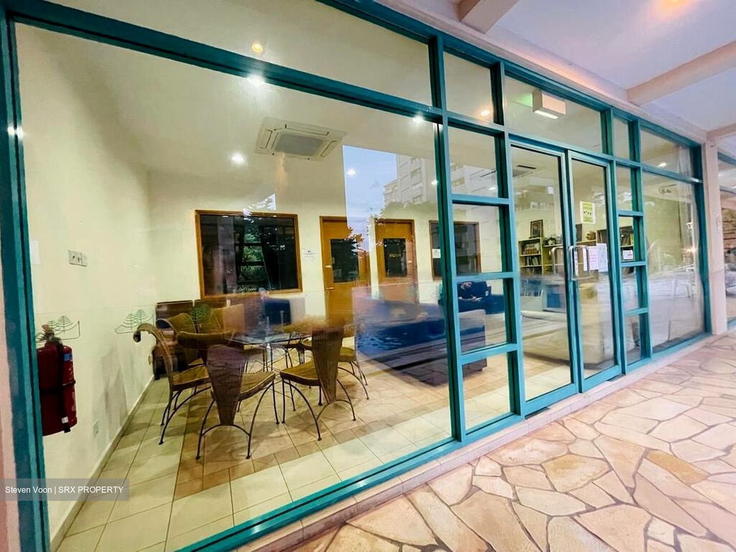 Pine Grove (D21), Condominium #455817501